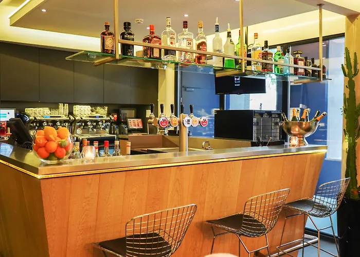 Amosa Centre Donceel 6 *